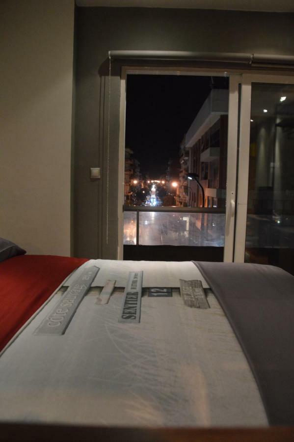 Modern Apartment In The Heart Of The City Alexandroupolis Exteriör bild